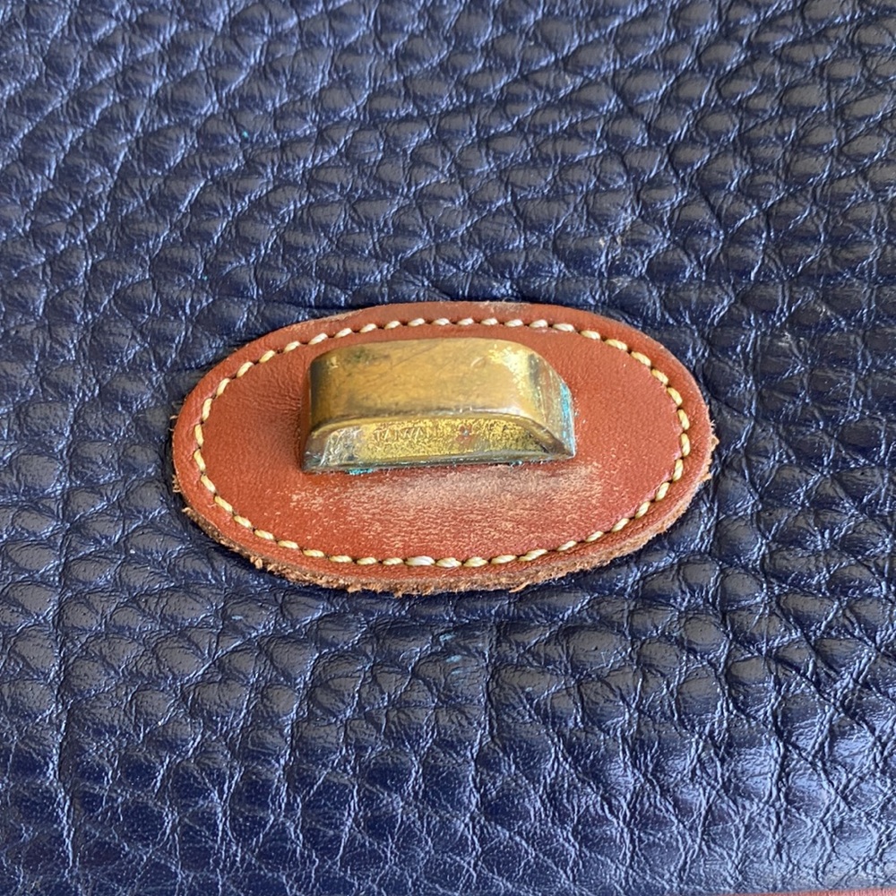 Vintage Dooney and Bourke bag - Picture 8 of 9